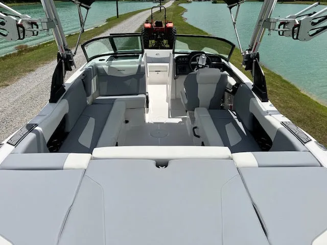 2023 MasterCraft NXT 22 *SOLD*