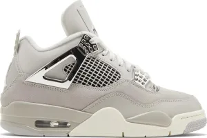 Air Jordan 4 Retro Frozen Moments (W)