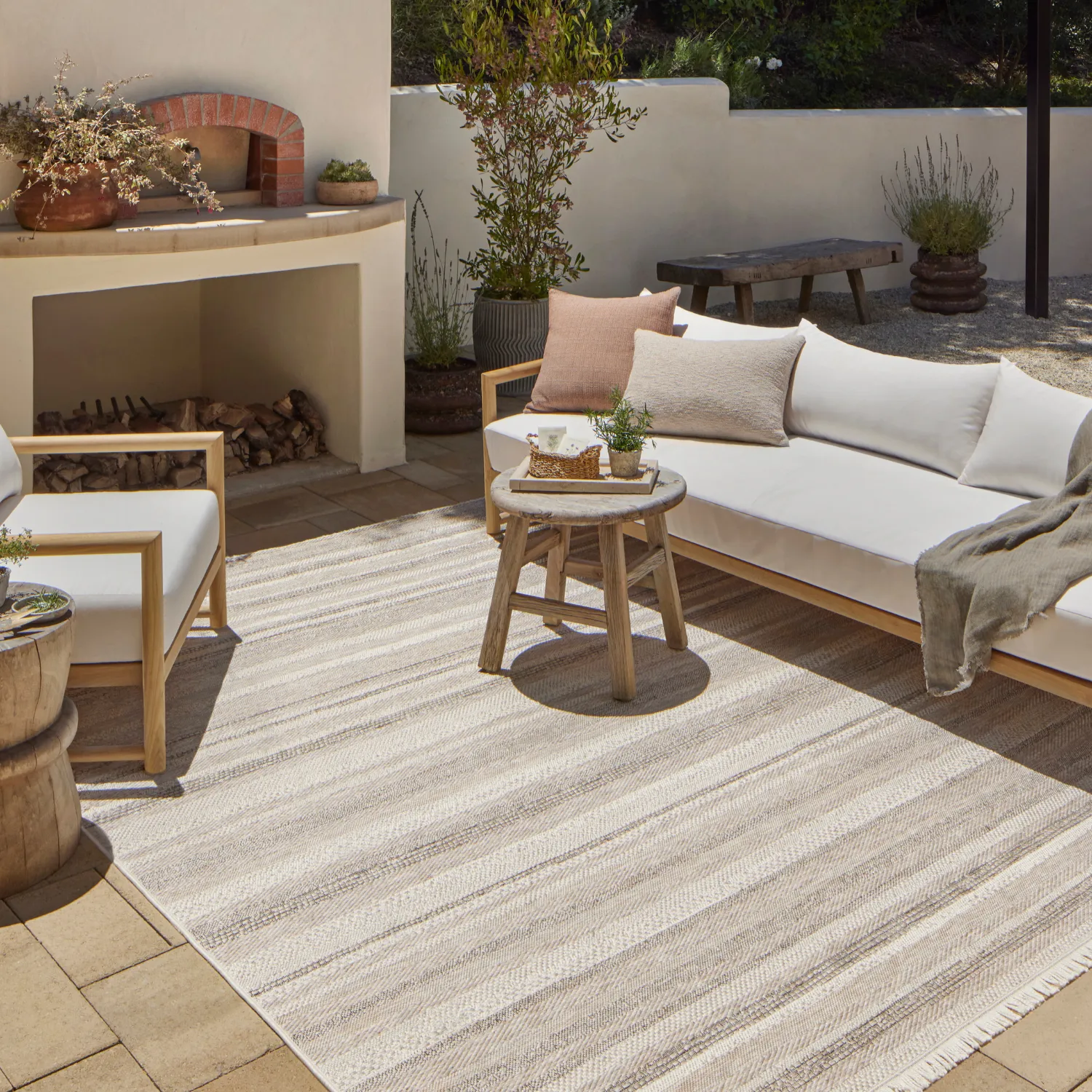 Amber Lewis x Loloi Malibu-02 Ivory/Dove Indoor/Outdoor Rug