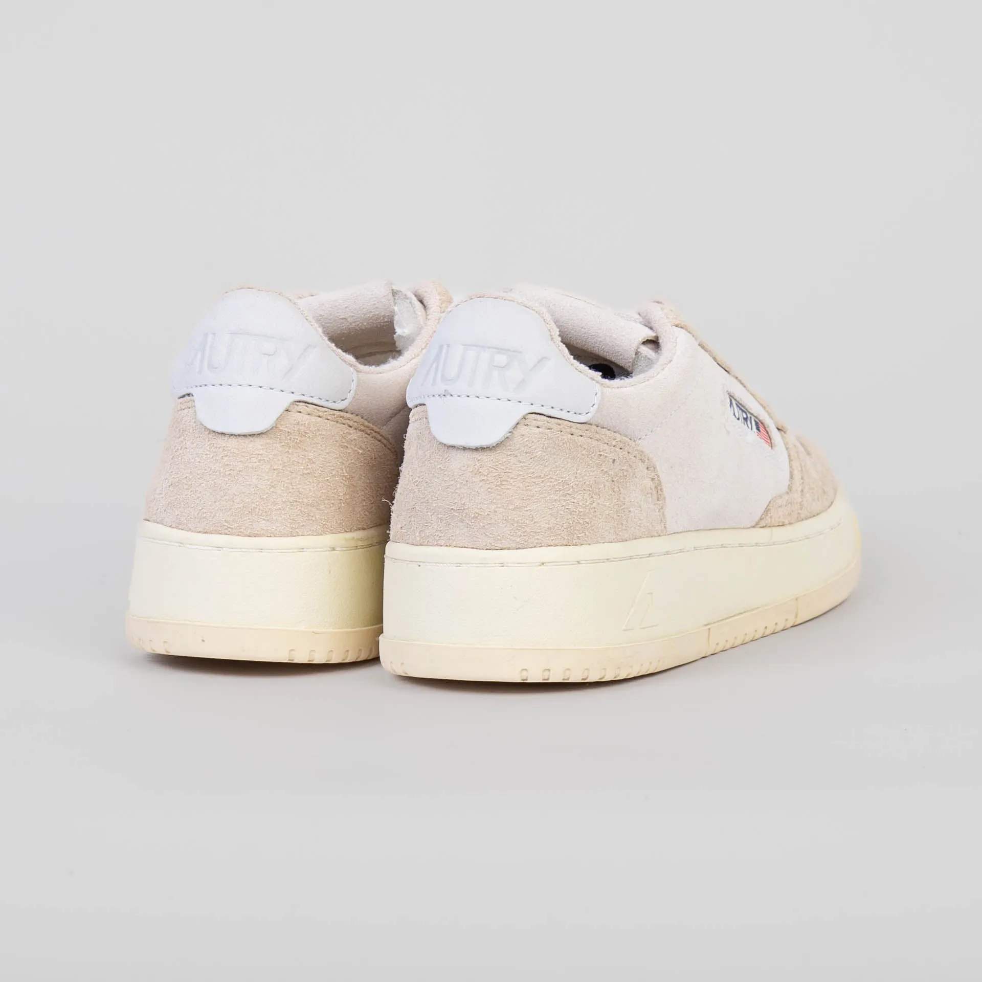 AUTRY SNEAKERS AULW-SH 02 ECRU