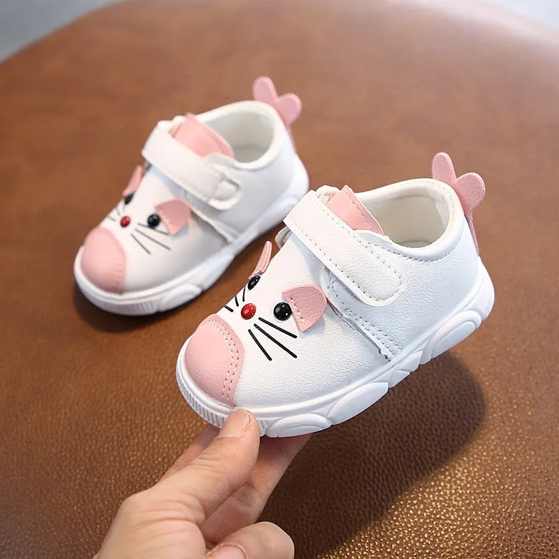 Baby soft bottom casual sneakers cartoon non-slip soft leather shoes