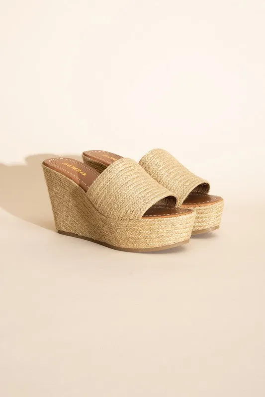 BOUNTY Wedge Platform Heels