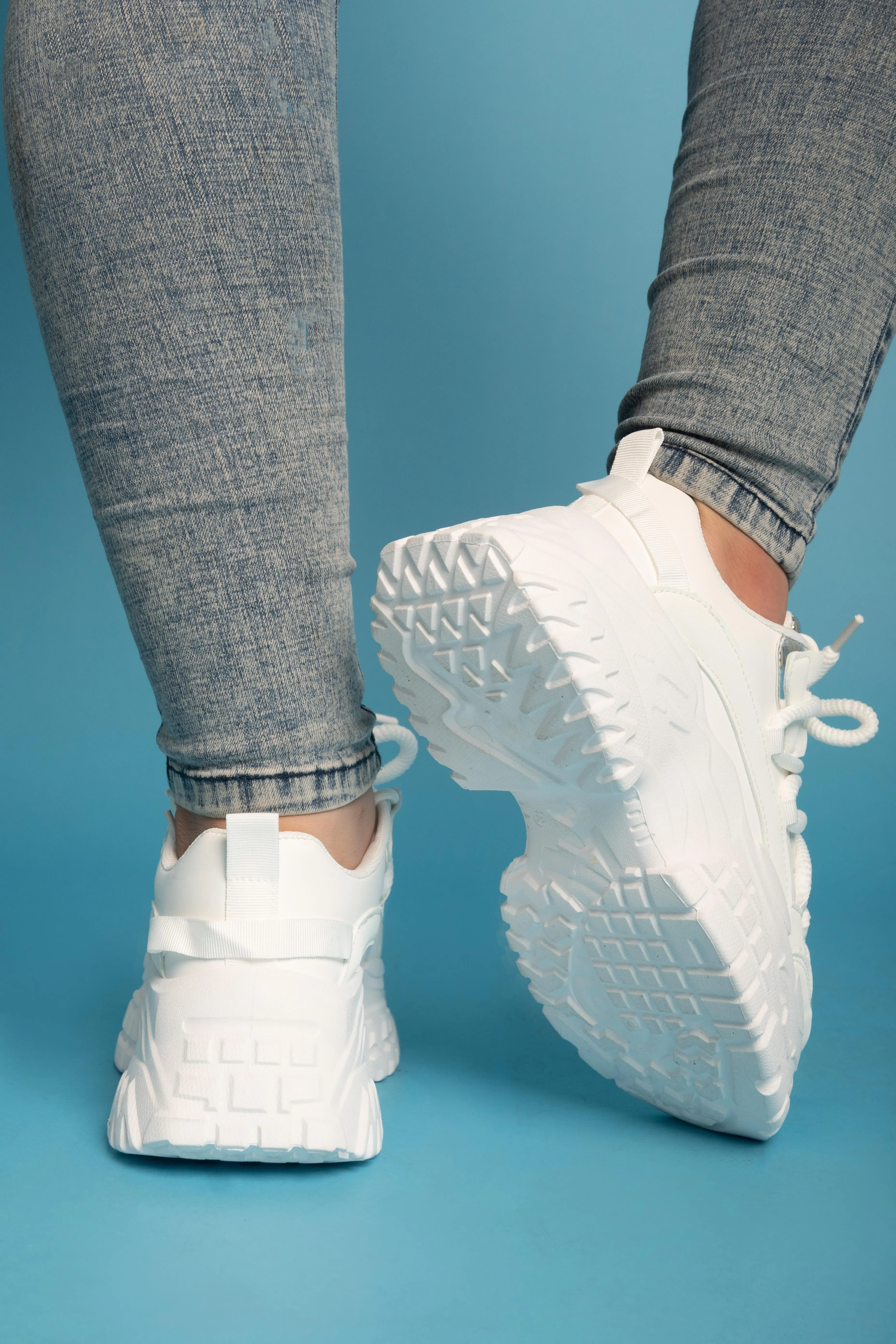 Chunky Edge Sneakers - White