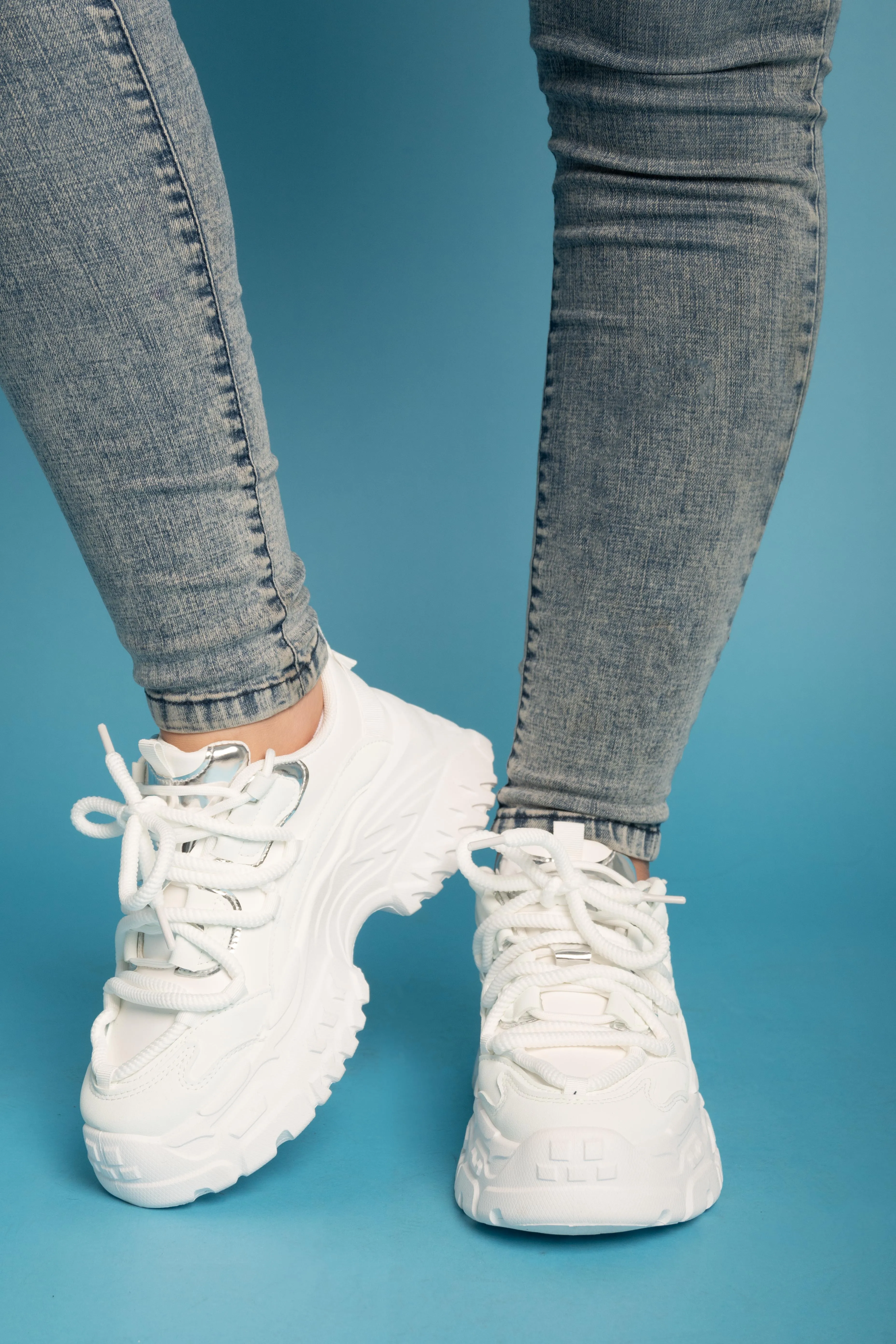 Chunky Edge Sneakers - White