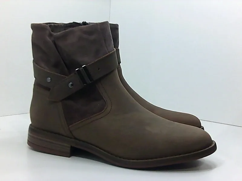 Clarks Womens 61979 Closed Toe Ankle Boots & Booties Boots Pair of Shoes