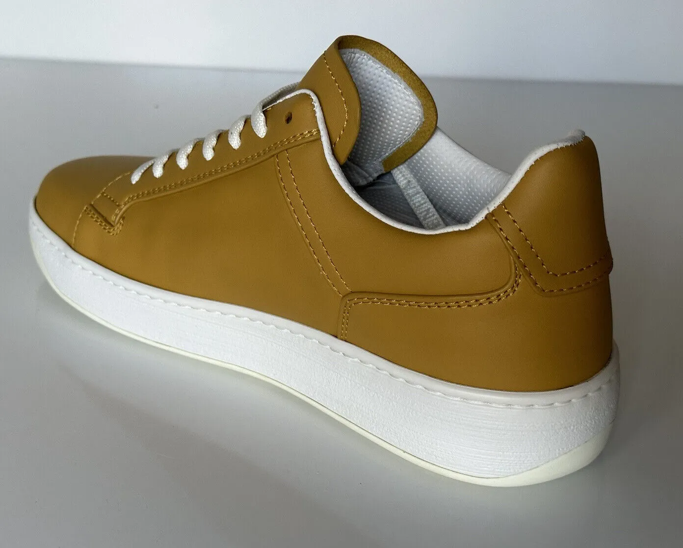 NIB $690 Bottega Veneta Calf Leather Butterscotch Sneakers 7.5 US (40.5) 578298