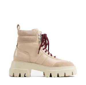 O Tizz Camel Outdoor Boots