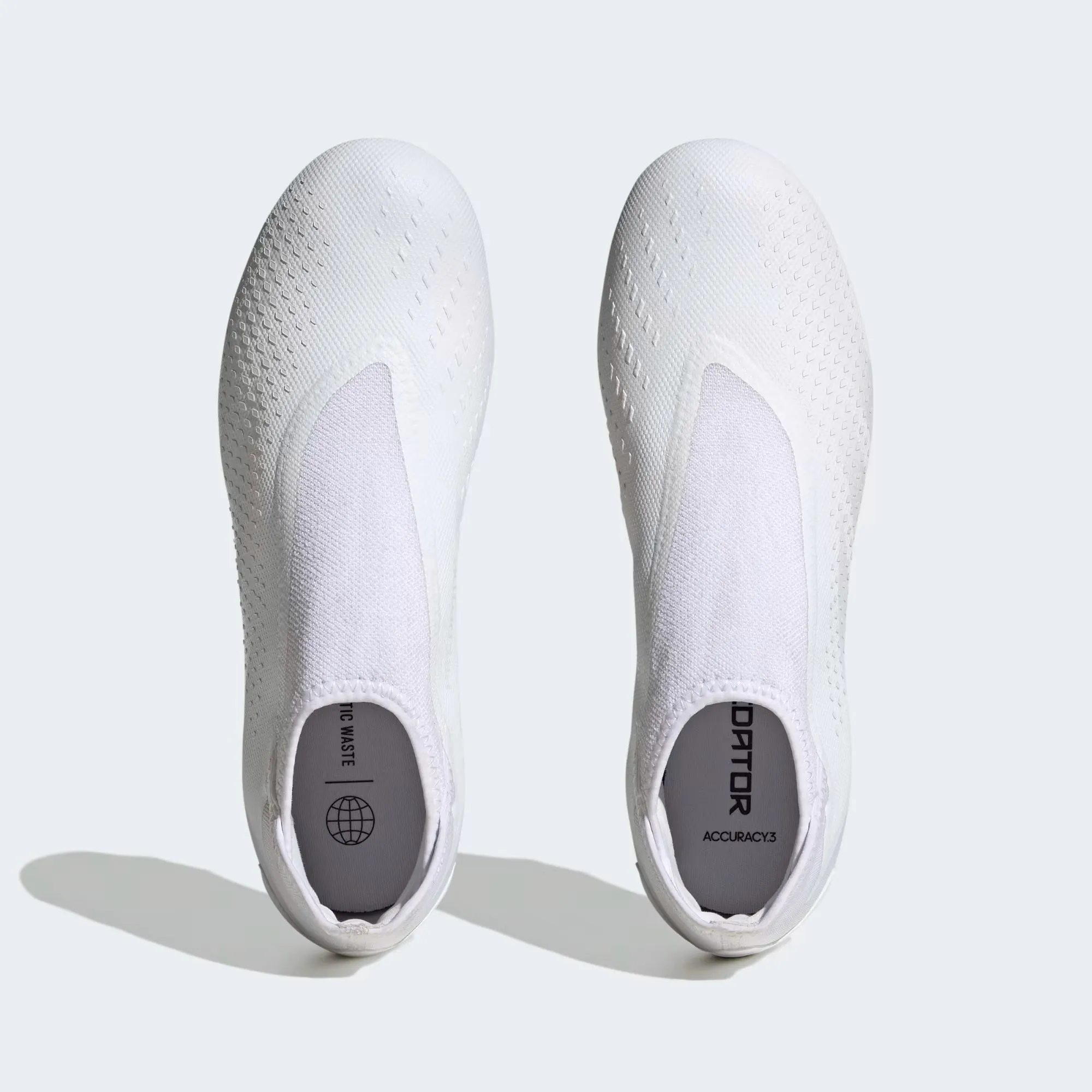 Predator Accuracy.3 Laceless FG [Cloud White]