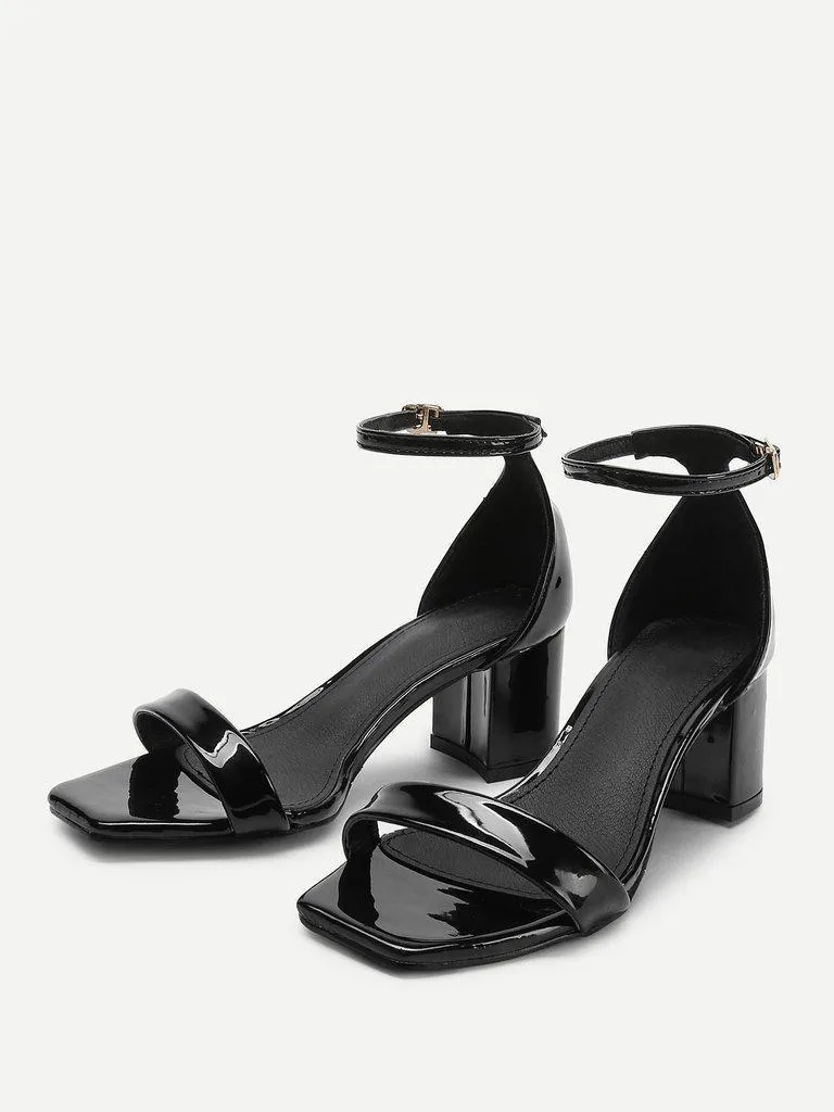 Square Toe Chunky Heeled Sandals