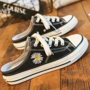 Sweet daisy canvas shoes & Love hidden in the heart