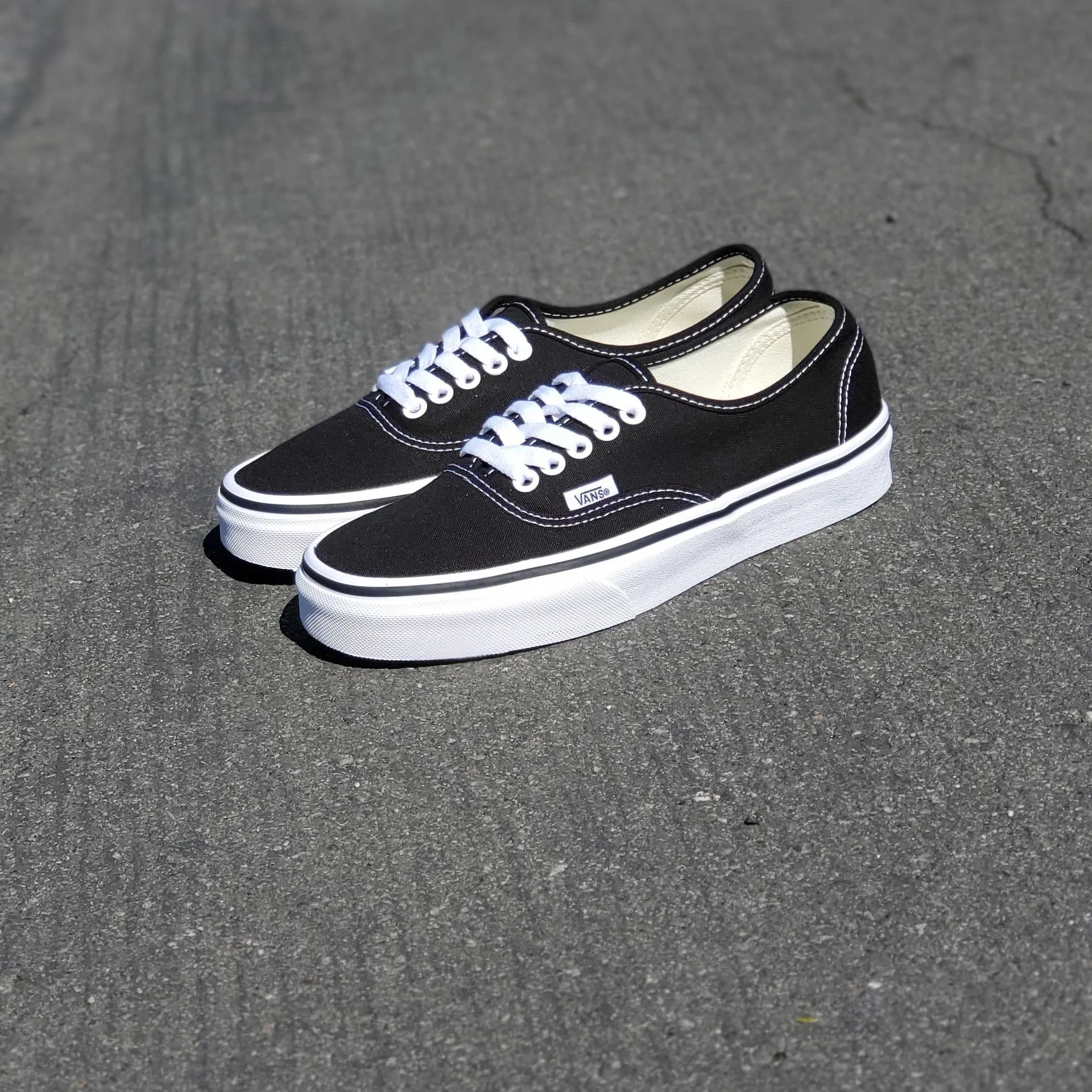 Vans Authentic Black