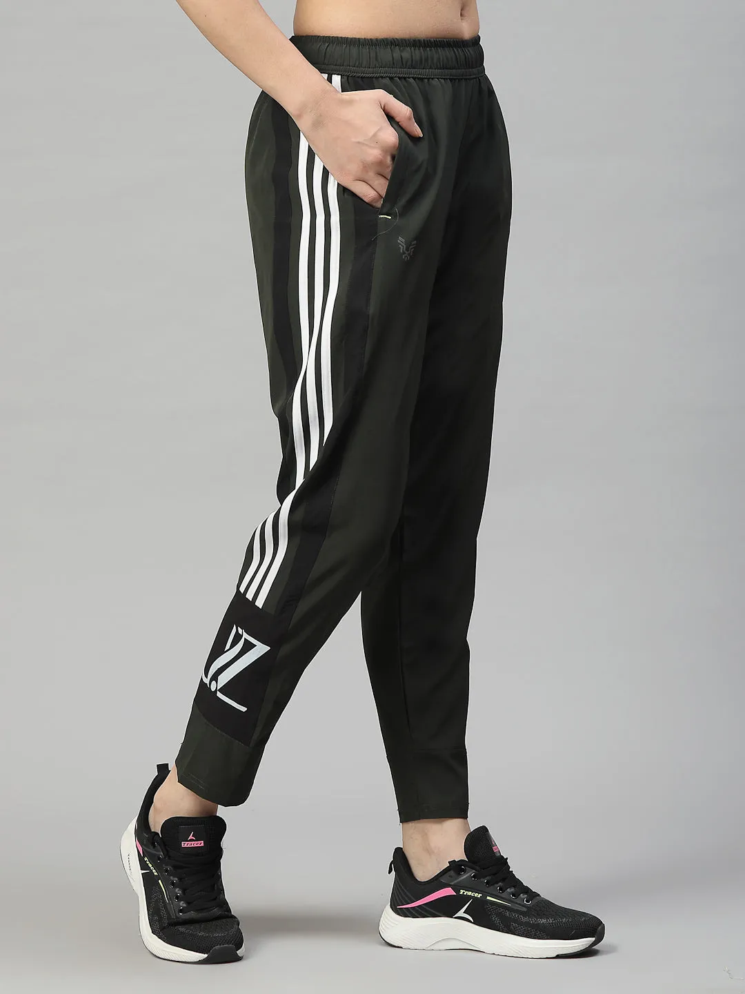 Women's Cotton Regular Fit Joggers Track Pants with 2 Zippered Pockets