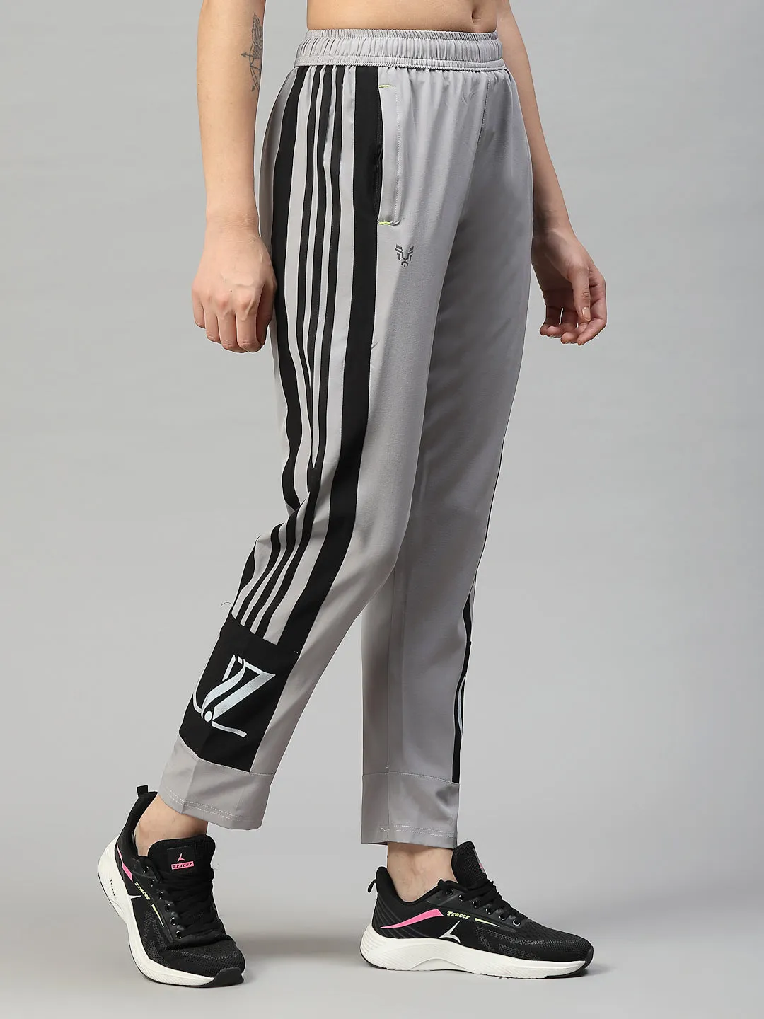 Women's Cotton Regular Fit Joggers Track Pants with 2 Zippered Pockets