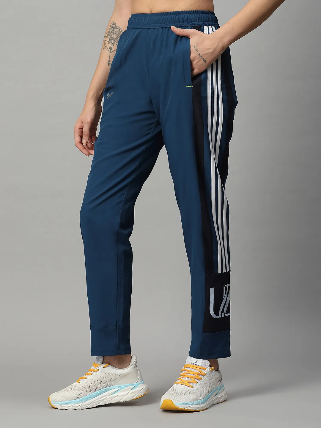 Women's Cotton Regular Fit Joggers Track Pants with 2 Zippered Pockets