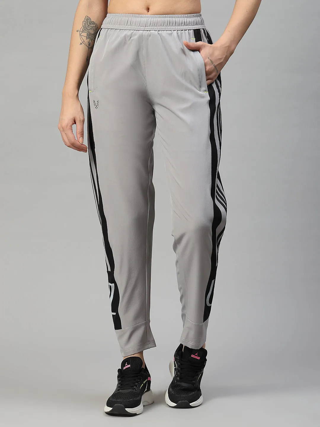 Women's Cotton Regular Fit Joggers Track Pants with 2 Zippered Pockets