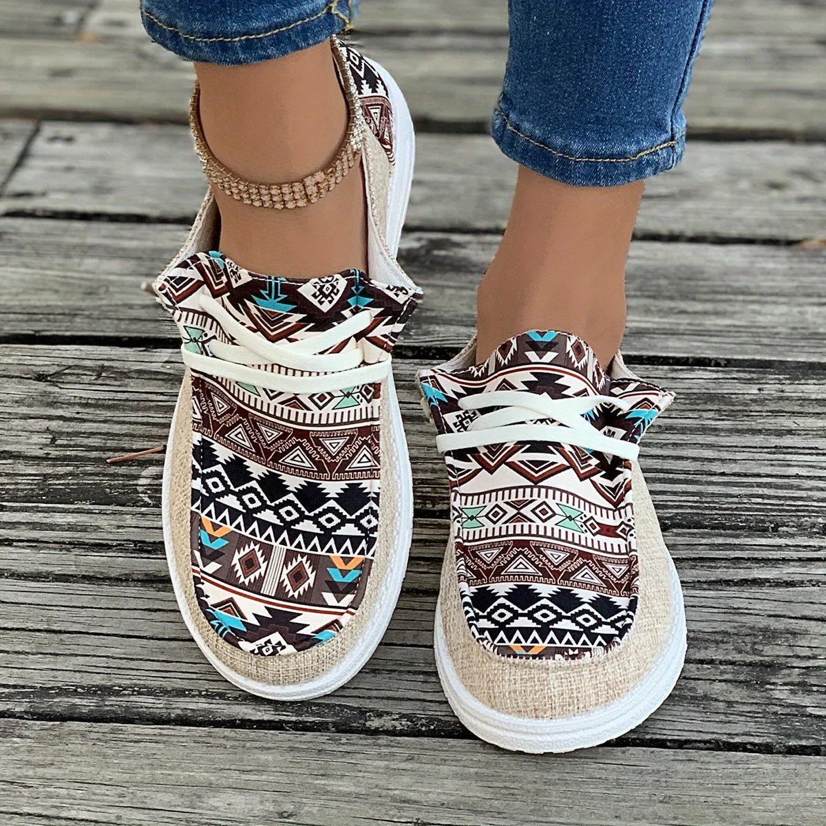 Women's Tribal Pattern Canvas Shoes, Casual Round Toe Low Top Flat Sneakers, Lightweight Outdoor Walking Shoes